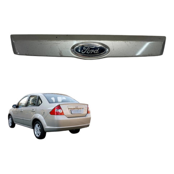 Moldura Friso Luz De Placa Fiesta Sedan 2008 2012 2014