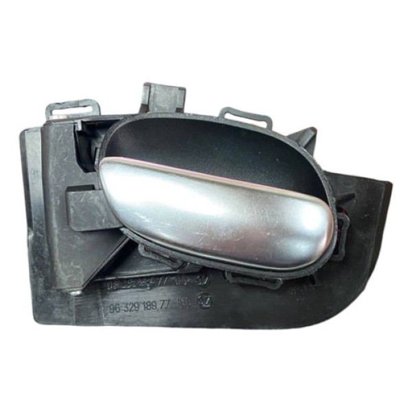 Macaneta Interna Dianteira Esquerda Peugeot 206 207 99 2014