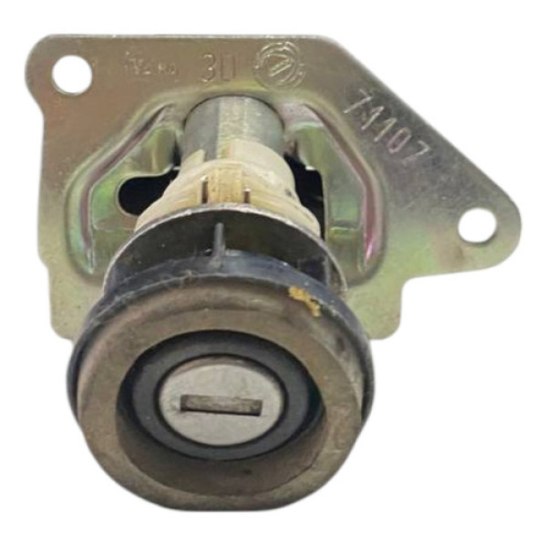 Fechadura Tampa Traseira Uno Vivace 2014 2015